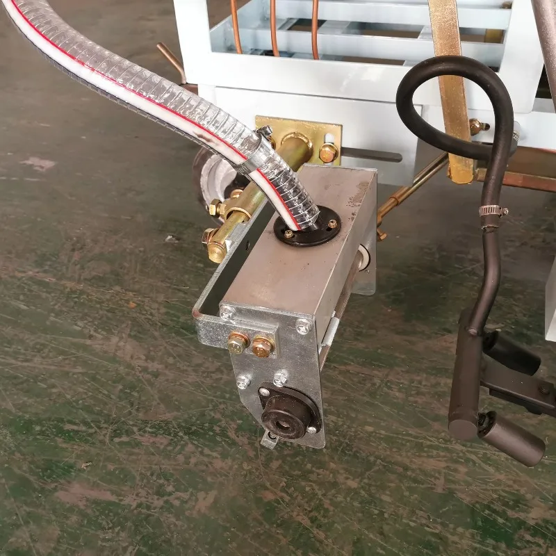 Best Price Thermoplastic Road Marking Machine With LPG Heating High Efficiency 5~50cm Width For Traffic Lines
