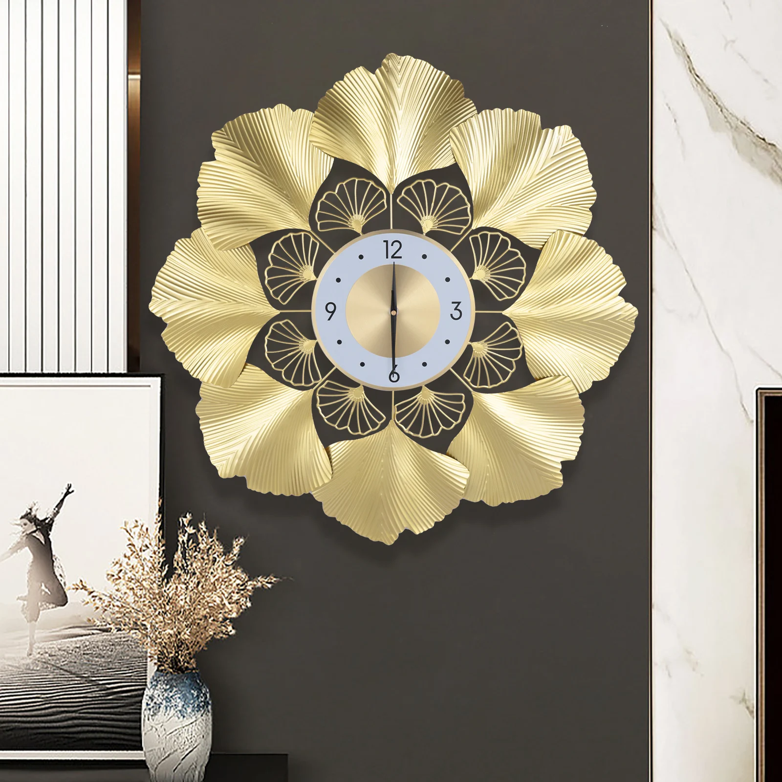 Ginkgo Biloba Wall Clock Elegant Gold Design Silent Movement