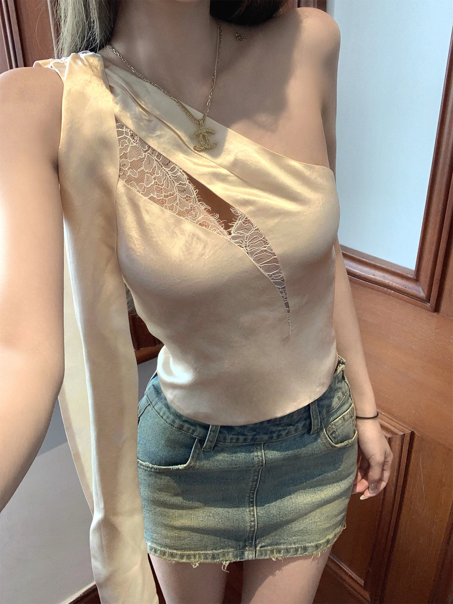 

Sister Titi Sweet Sle Acetate Lace Patchwork Slant oulder Women's Tank Top Pure Desire Genteel Fem Vest ort Casual