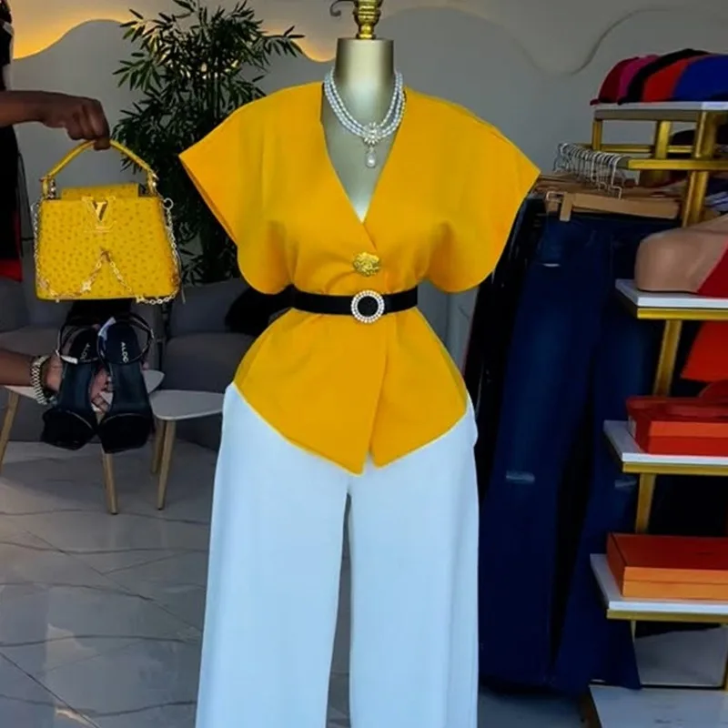Office Lady Shirt Women 2026 Fall and Spring New Casual V-neck Sleeveless Bandage Top Sweet and Fresh Bat Sleeves V-neck Blouse