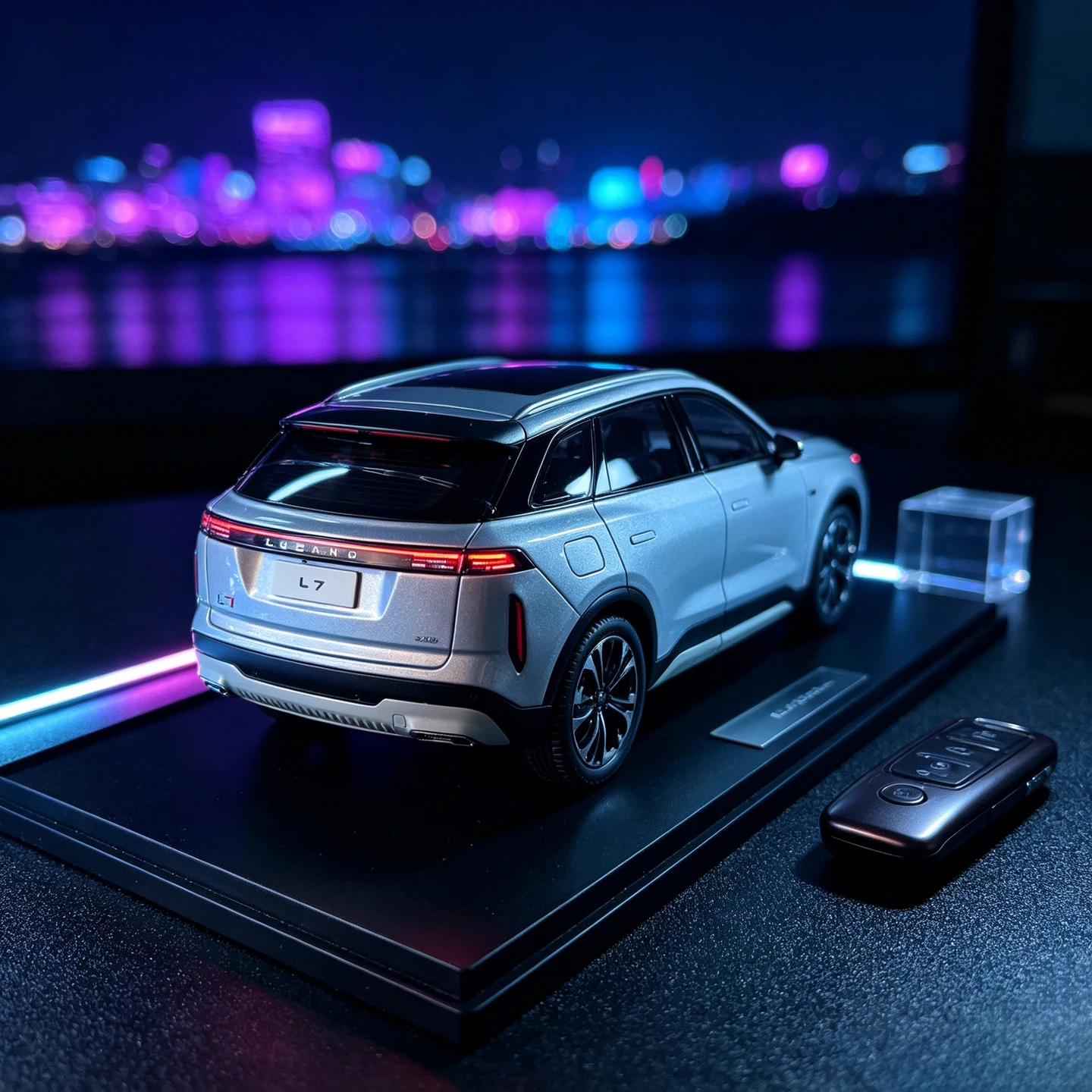 Jaecoo L7 Micromodel,Metal Car Model,Lucano Die-cast Alloy Micromodel,Desktop Decoration, Chery ,Adult Gift,Silver,1:18