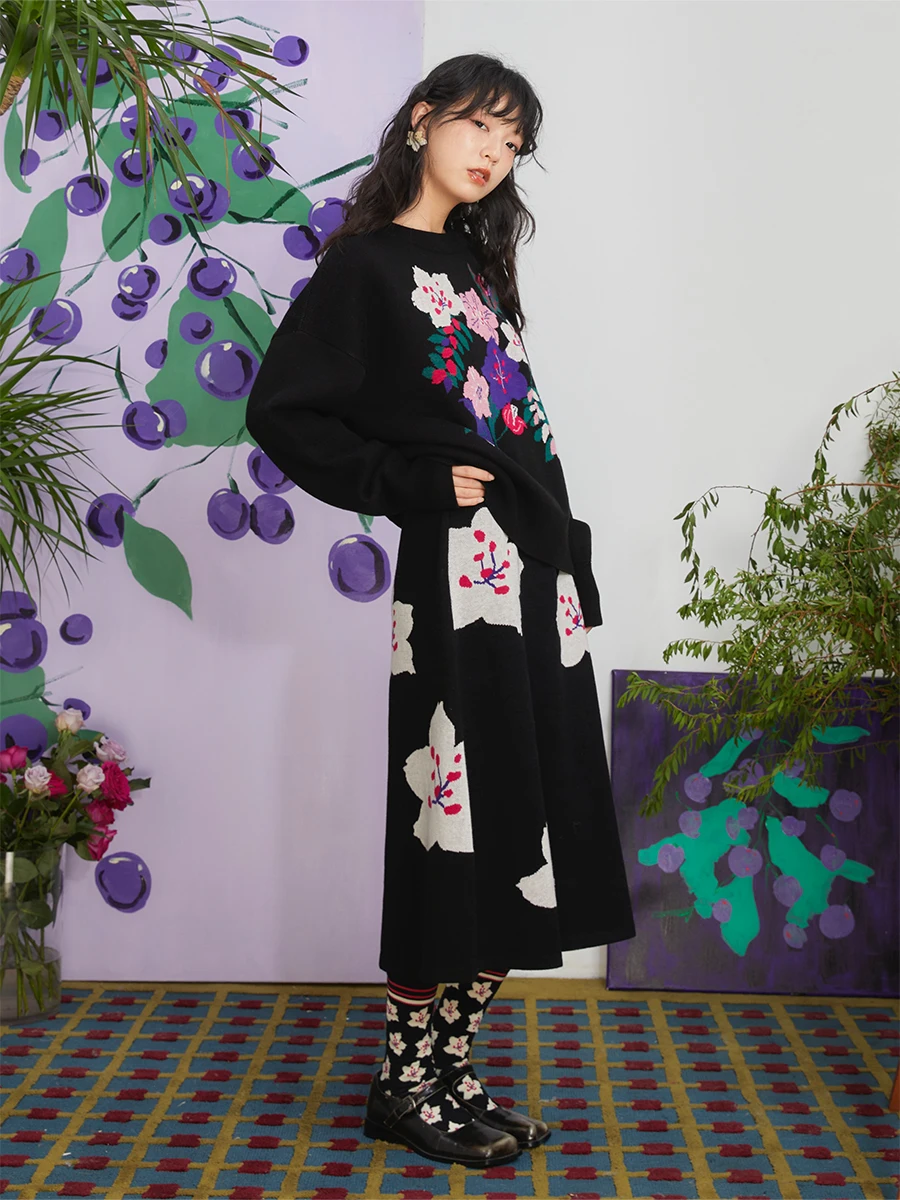 

Оригинальный дизайн HH: Винтажный комплект из шерстяного вязаного свитера средней длины и юбки с узором в виде цветов вишни, женский модный ансамбль