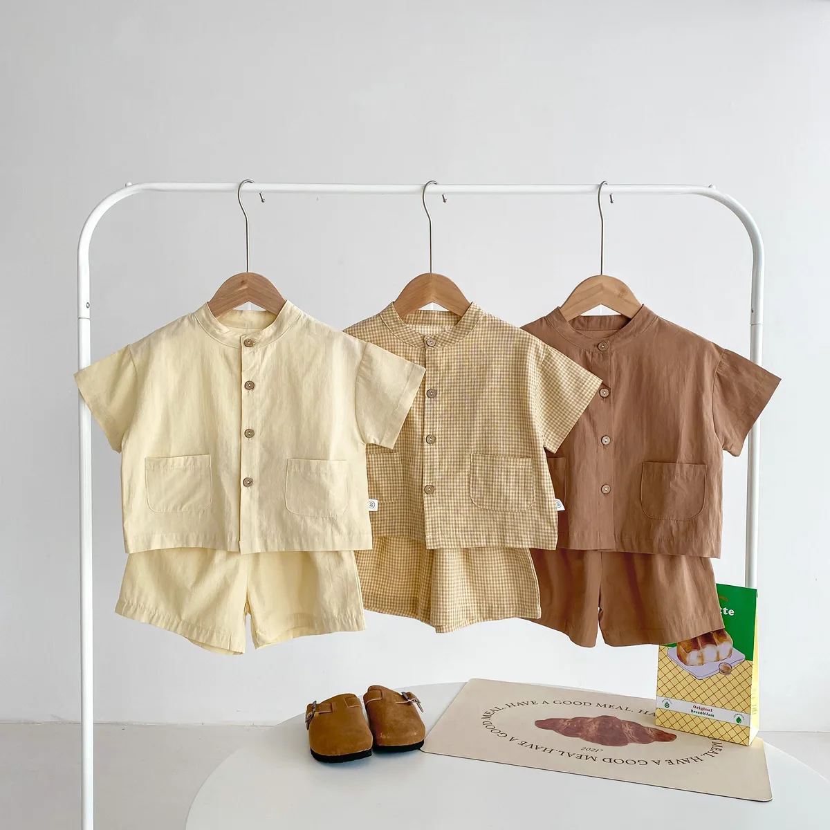 Summer Children Korean Simple Boys Cotton Thin Short Sleeved New Solid Color Two Pieces Go Out Round Collar 2024 Button