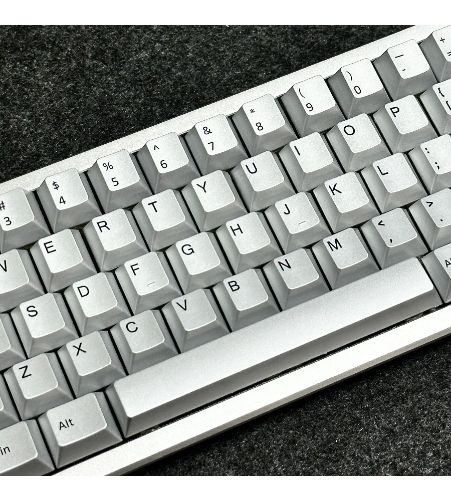 Simple metallic paint keycap engraved metal PBT hot sublimation original factory adapted magnetic axis mechanical axis keyboard