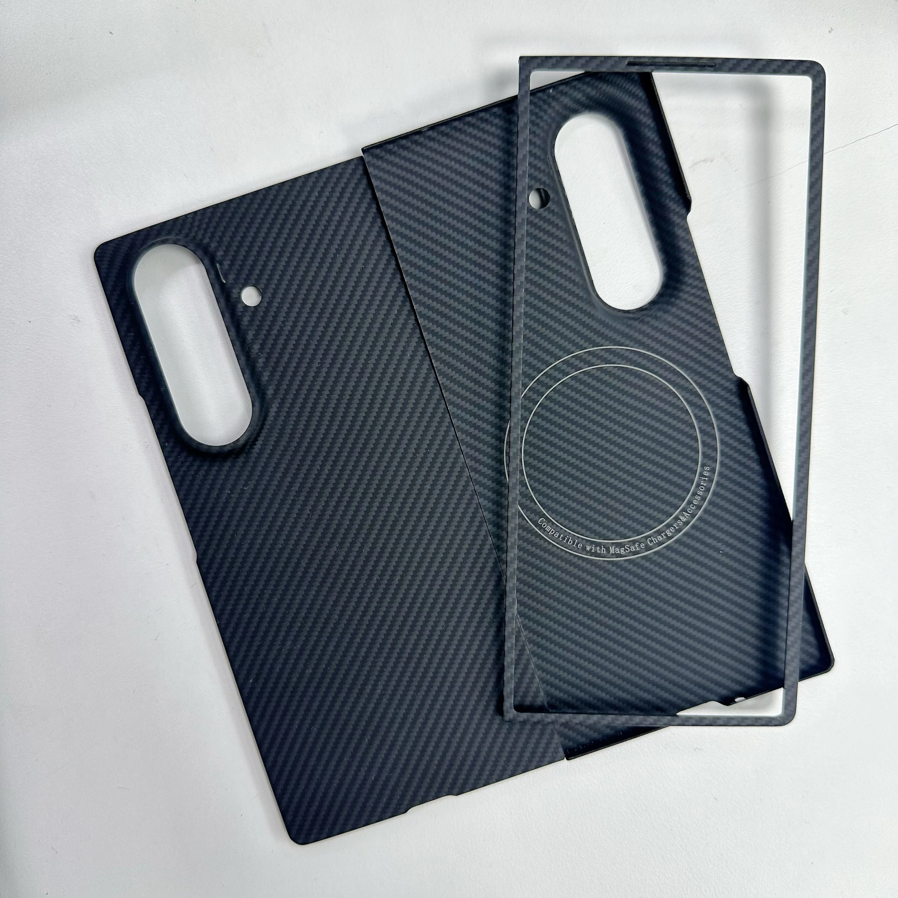 600D Kevlar Aramid Case for Samsung Z Fold7, Ultra-Thin Real Carbon Fiber Cover, Wireless Charging, No Print, Slim Durable