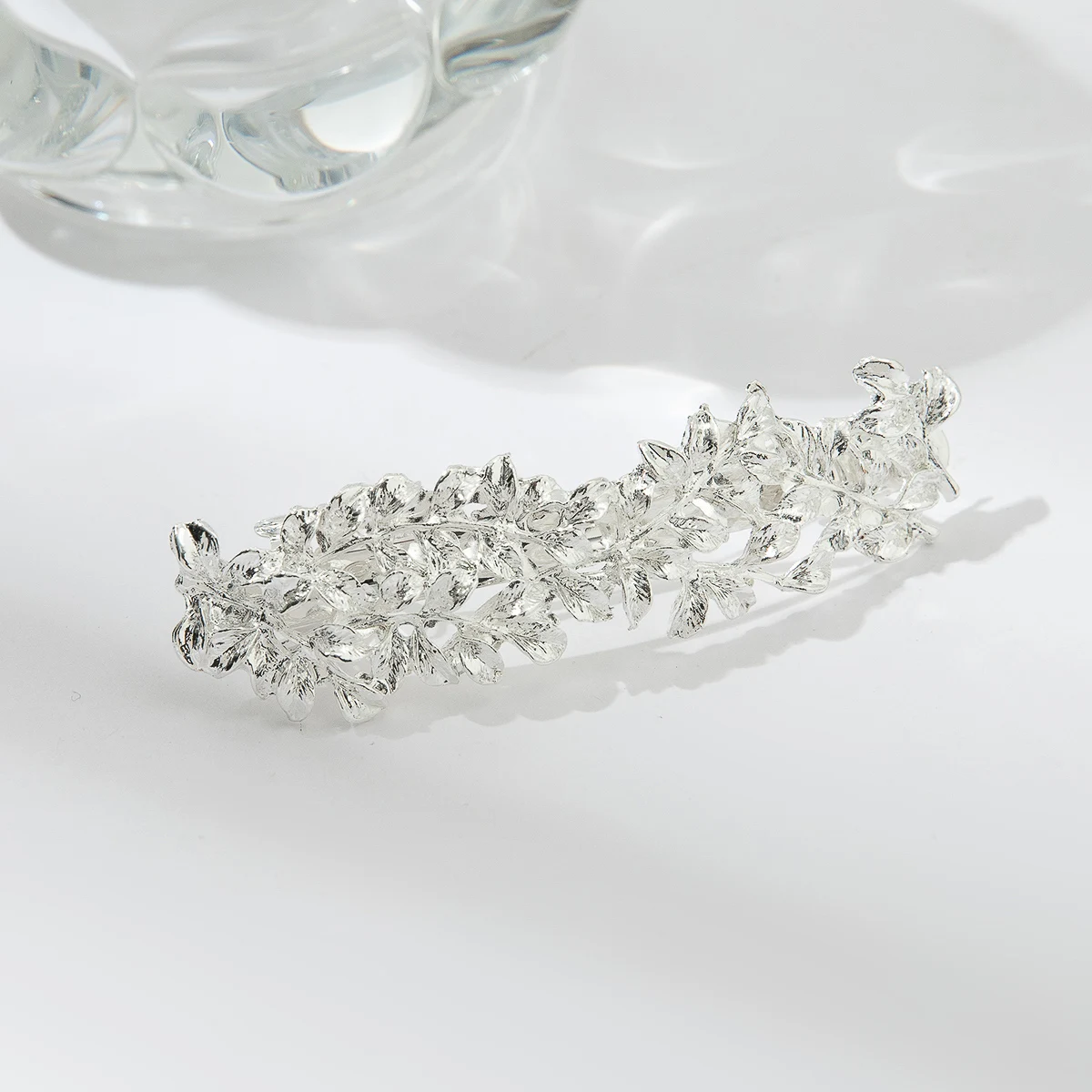 1pcs Of Fashionable And Elegant Alloy Leaf Shaped Hair Accessories With Spring Hair Clips, Suitable For Daily Wear