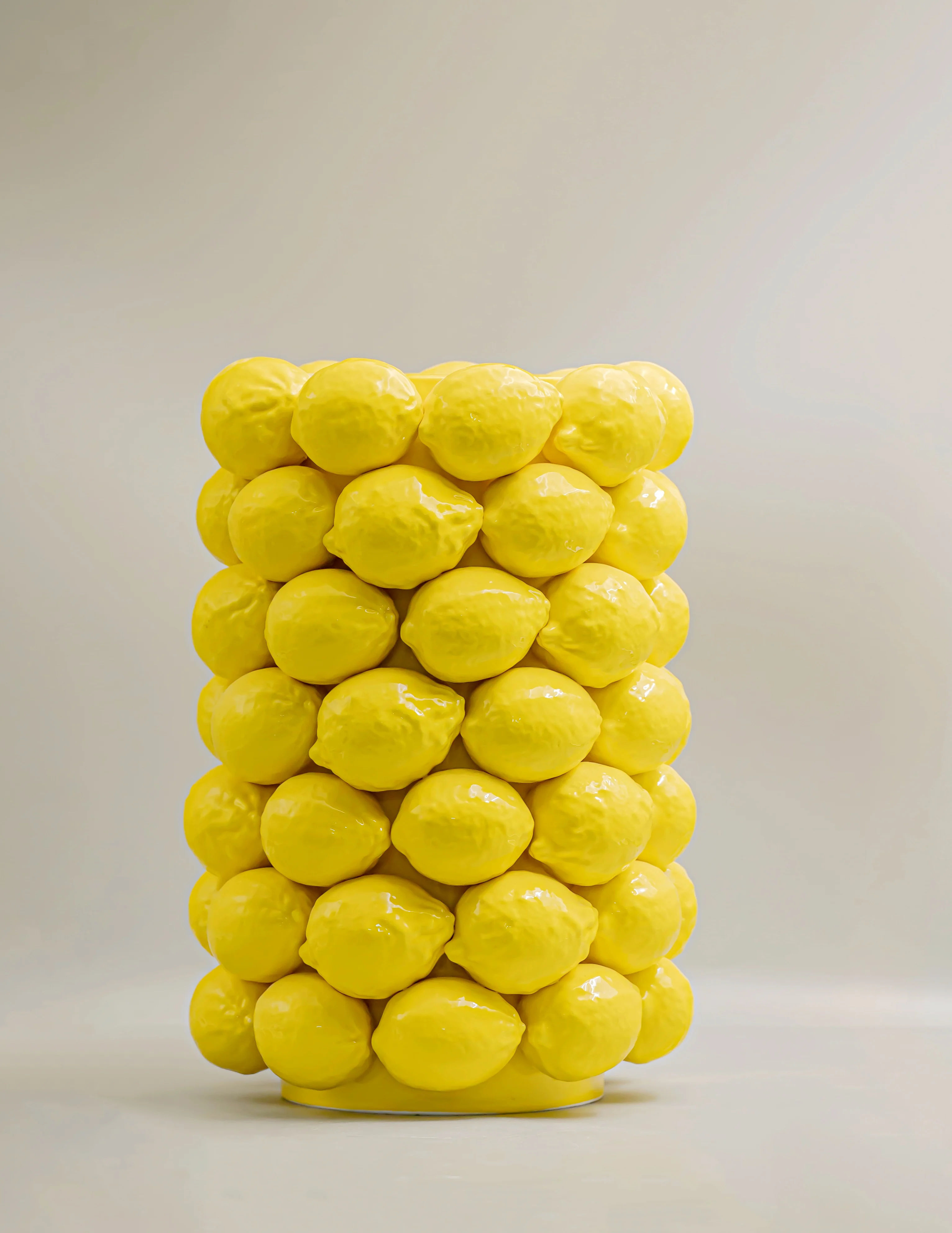 Factory Direct 2026 Yellow Lemon Fruit Vase Flower Pots for Home Decoration Fruit Collections Ceramic