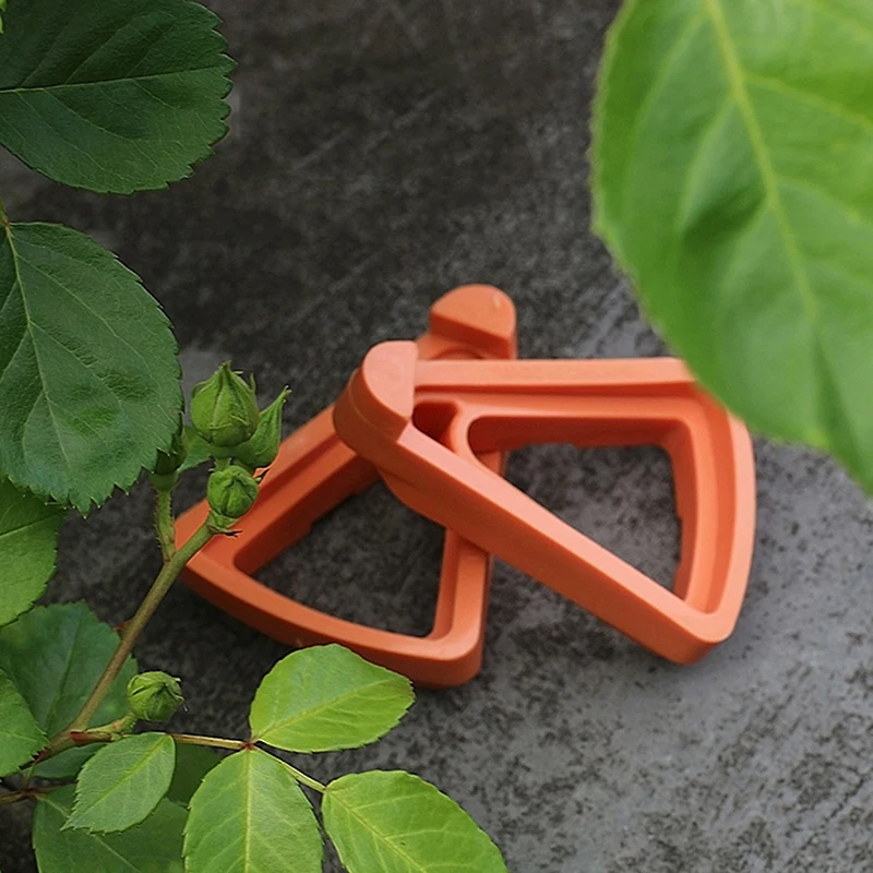 4pcs Plant Pot Foot Flower Pot Support Invisible Triangle Holder Breathable Flower Pot Risers Garden Potted Planting Tool