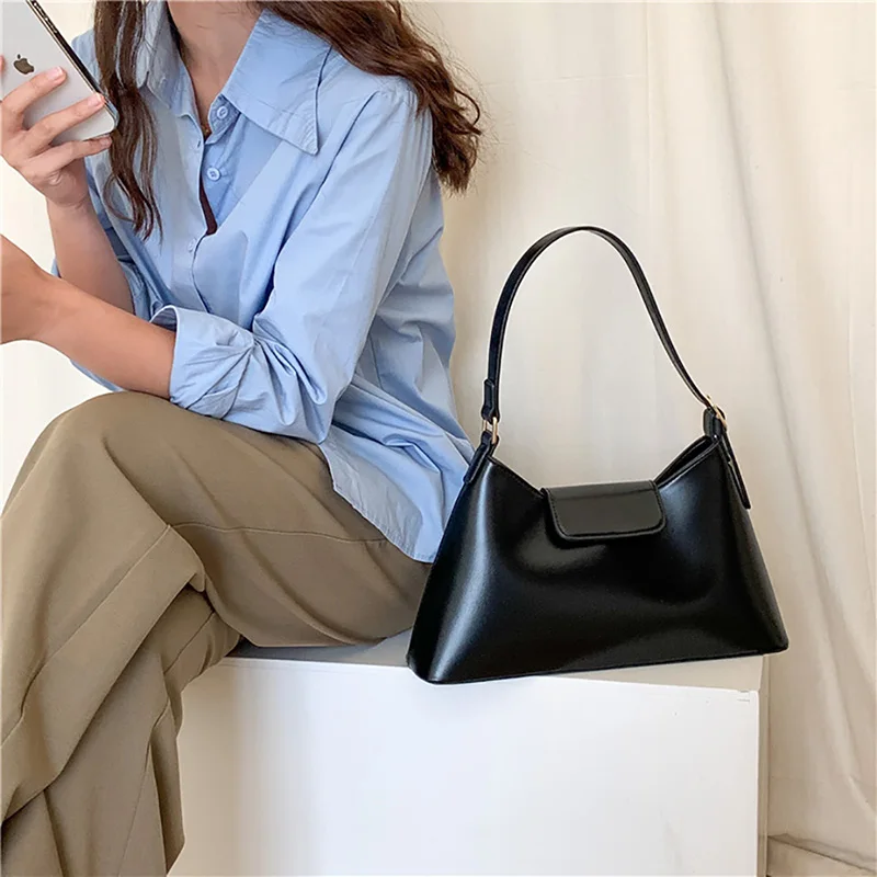 Design Sense Large Capacity Korean PU Shoulder Bag Women Niche Fashion All-match High-grade Underarm Bag Casual Popular Handbag