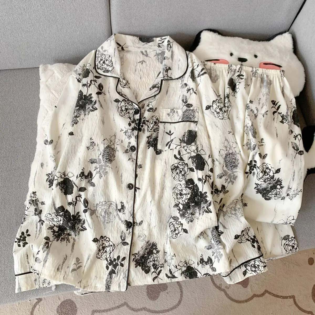 2026 New Women's Pajama Set Floral Print Long Sleeve Full Length Pants 2 Piece Pyjama Pijama Sleepwear Loungewear Satin Pockets