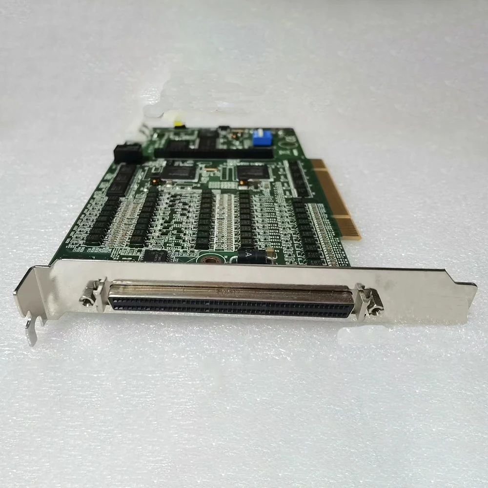 Dla 4-osiowej karty sterowania ruchem silnika impulsowego Advantech PCI-1245V.A1