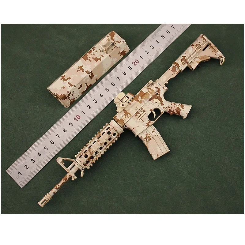 In The Autumn of 2024, 1:3M4A1 Alloy Jewelry Toy Gun Can\'t Launch The Detachable Desert Gun Model M416 Boy Gift.