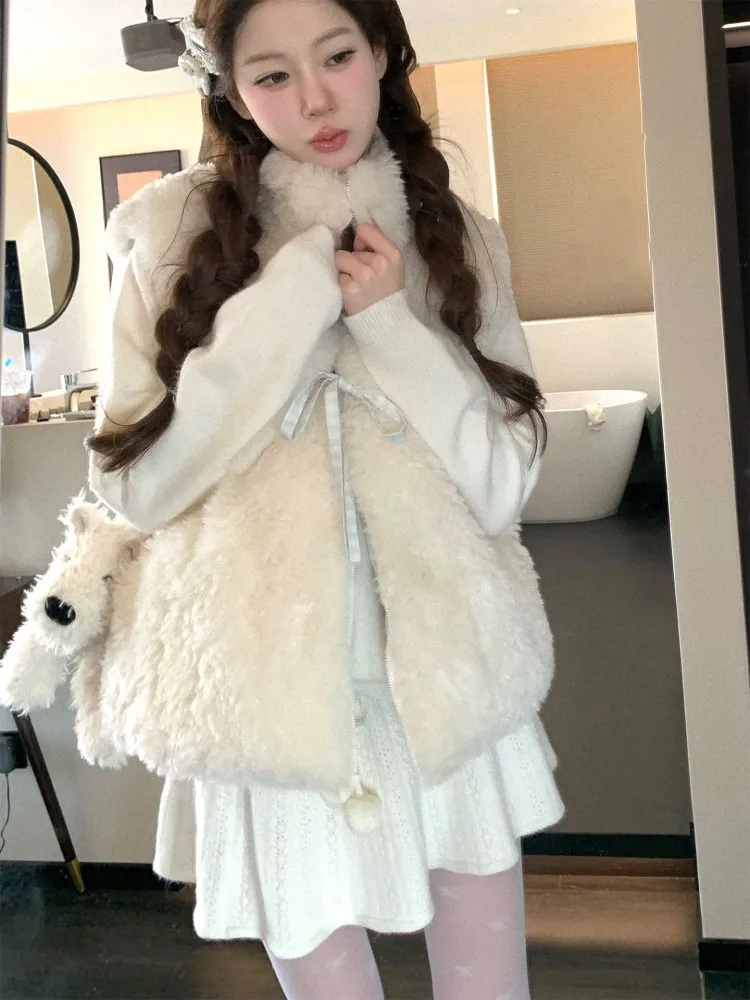 

Double-Sided Wearable Soft Sweet Women's down Cotton Vest 2026 Winter New Sle Furry Overlap Vest Japanese Sweet Sle Loose...