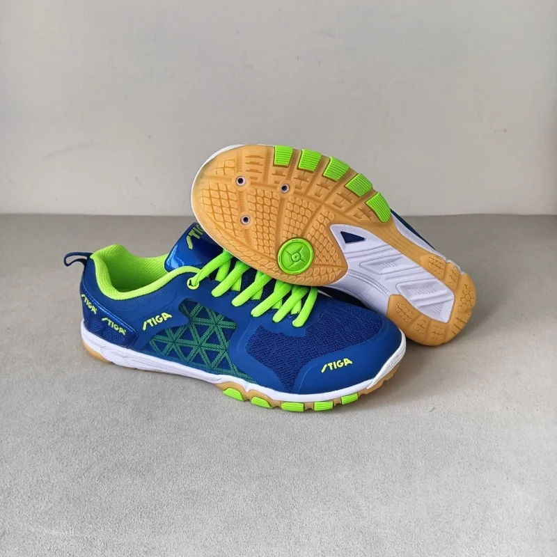 

2026 Professional Court Shoes Men Women Super Light Table Tennis Shoe Unisex Comfortable Sport Shoes Breathable Badminton Compet