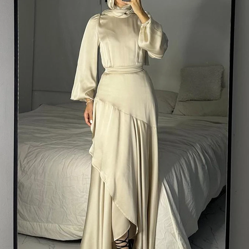 فستان سهرة من الساتان الإسلامي برقبة دائرية وخصر عالٍ أنيق وأكمام واسعة بلون سادة على شكل حرف a فستان مكشكش غير منتظم