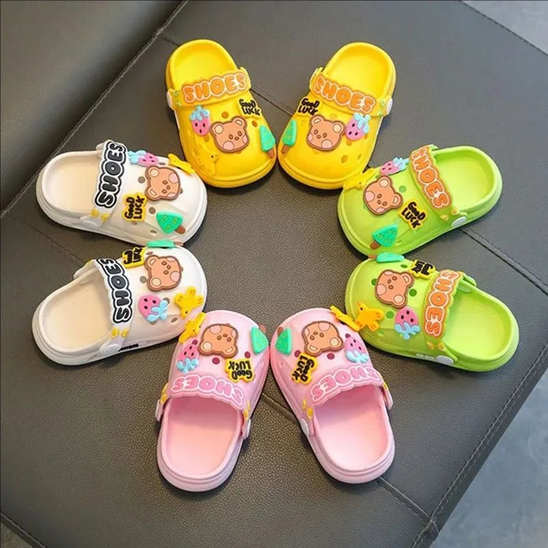 Summer Lightweight Slippers Kids Sandals Cute Clogs Cartoon Boys Girls Garden Beach Sandals Children Fashion Slippers 2-5 Years