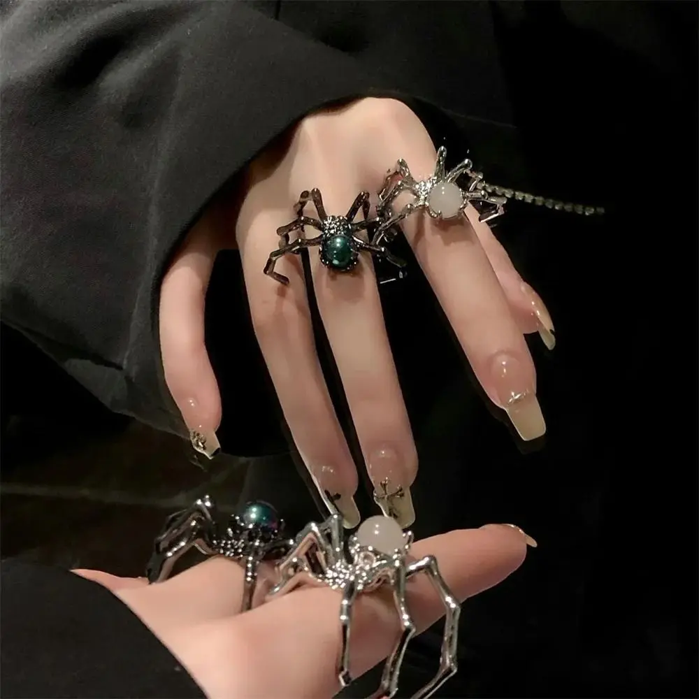 Minimalist Spider Punk Dark Spider Open Ring Black/Silver Alloy Retro Moonstone Black Ring Gem Spider Ring Man