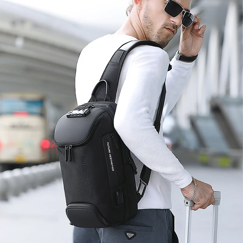 2023 New Luxury Men's Chest Bag Outdoor Travel Shoulder Bag with USB charging Waterproof anti-theft anti-scratch Crossbody Bag