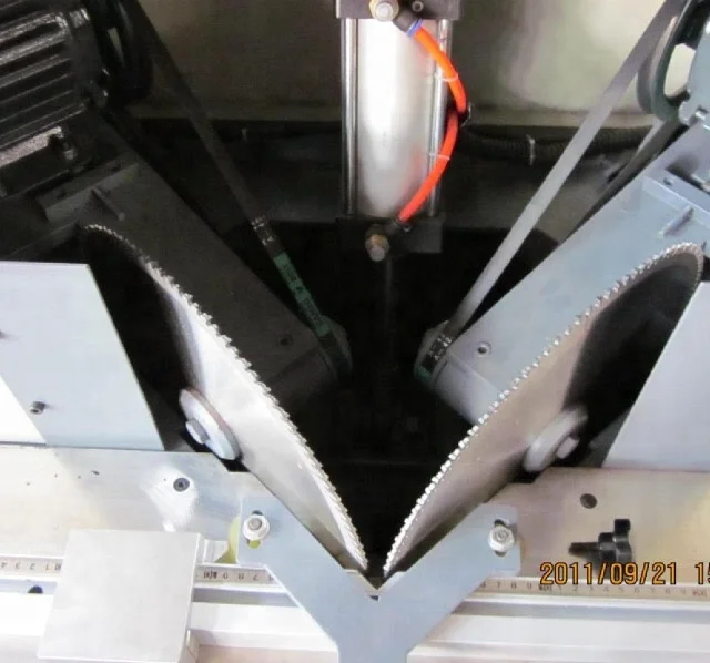 45 Degree Aluminum Cutting Saw Machines for Windows Frames