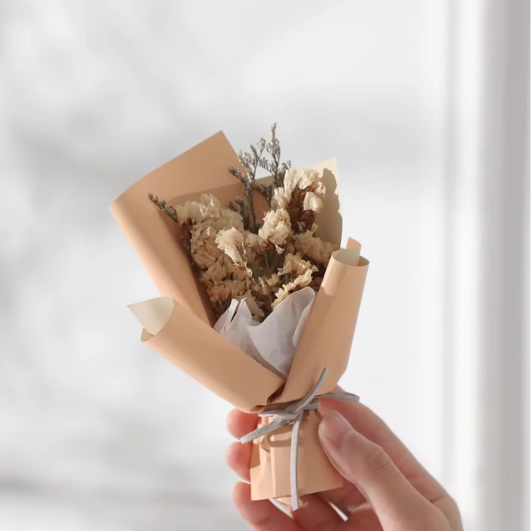 1 Stück künstliche Mini-Blumen, geeignet für die Dekoration von Häusern, Partys, Hochzeiten, als Geschenk zum Valentinstag und zur Dekoration von Autos. – Detail 2