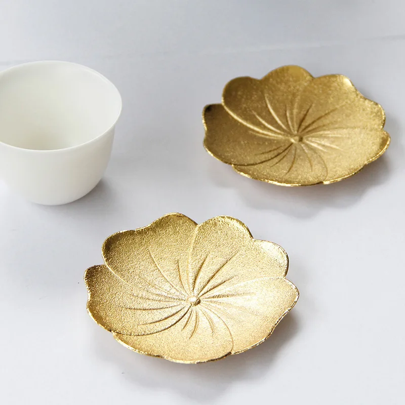 Simple Modern Luxury Coaster Gold Lotus Leaf Embossed Metal Copper Coaster Insulated Tea Saucer