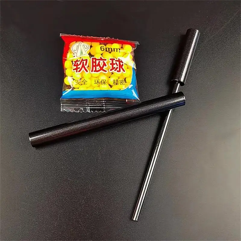 Morbido lanciatore di flipper Mini lega piccola lanciatore di palline Crackling tubo gioco di tiro in bambù Interessanti giocattoli di cracking per i bambini