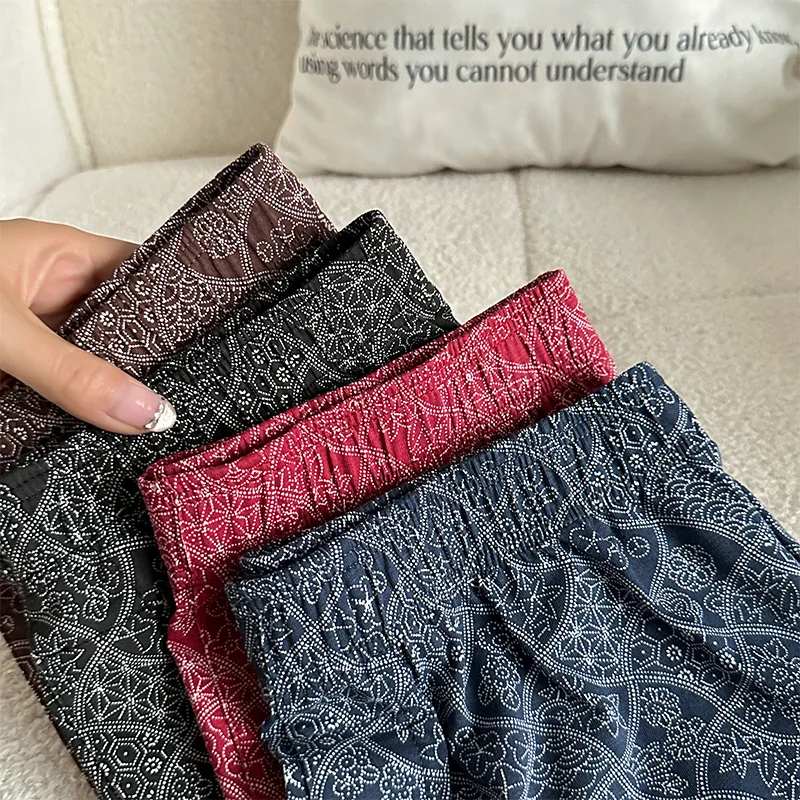 American-Style New Men's Cotton Boxer Shorts, Loose and Breathable, Plus-Size Square-Cut Shorts for Home, Youth Sleepwear