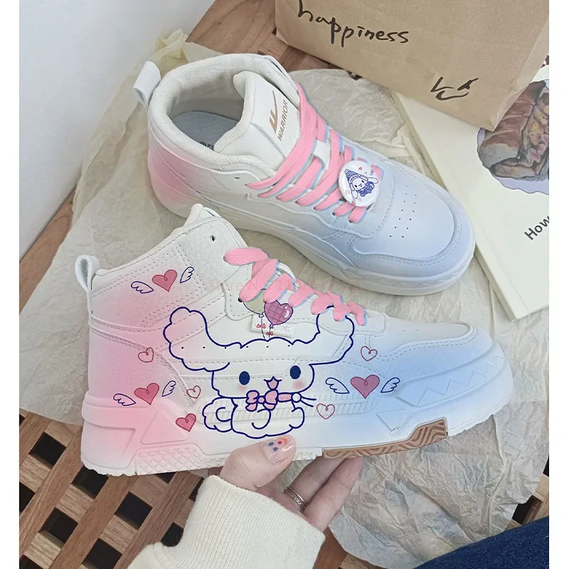 Nowe oddychające Casual damskie buty Sanrio dziewczęce cynamonowe buty deskorolkowe śliczne kreskówki modne trampki do biegania sportowe buty na