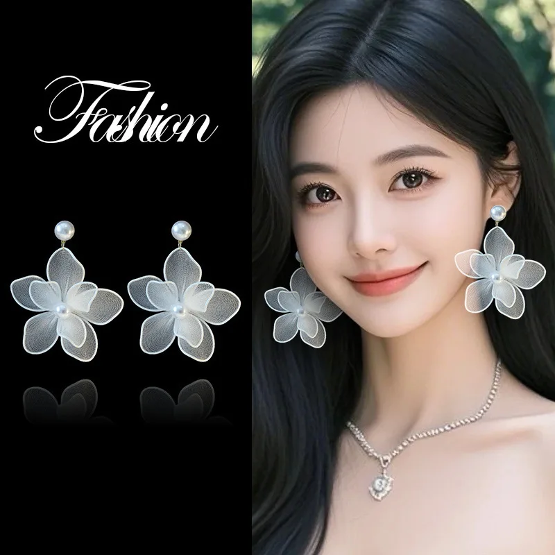 Double Layer Fine Mesh Floral Earrings Simple Modern Western Chic Feminine Lightweight Portable for Women Commute
