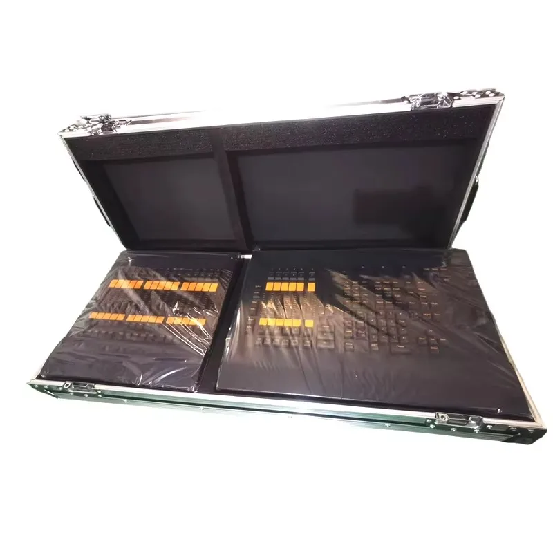 

MA DMX Console Computer Controller Black Horse Wing Command Wing Stage Lighting Computer Console Set