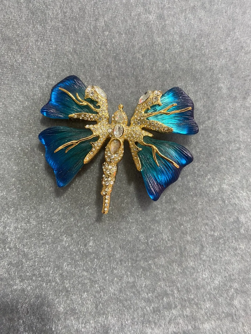 Genius Original Design Copper-plated Gold Blue Butterfly Wings Series Brooch