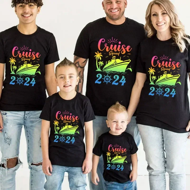 Personalized Colorful Cruise Squad 2024 T-shirts for Men Women Cruise Squad Shirt Birthday Cruise Tshirts Family Matching Tees