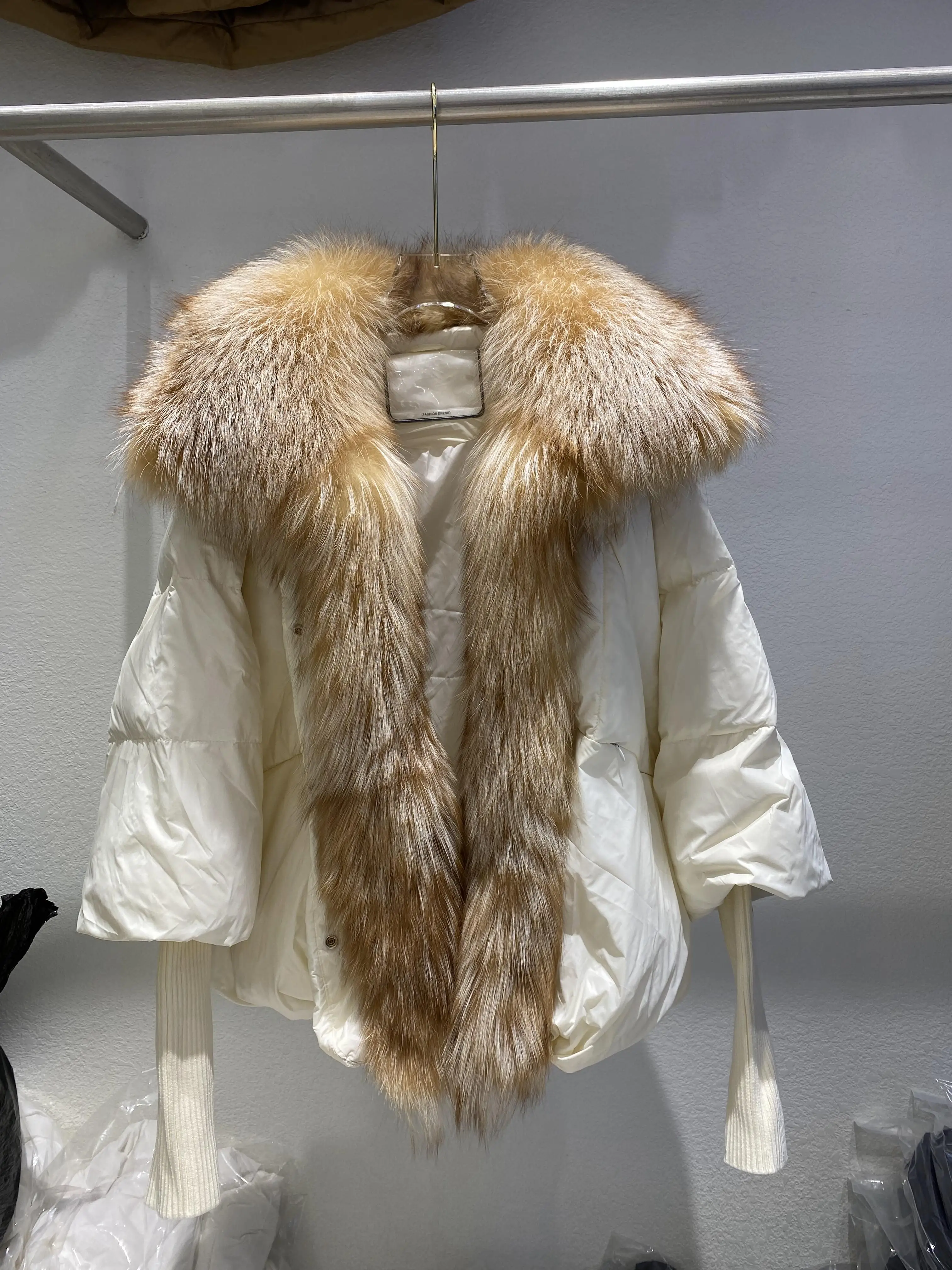 Janveny Large Real Silver Fox Fur Collar 2026 White Duck Down Jacket Women Winter Luxury Puffer Coat Oversize Feather Outwear