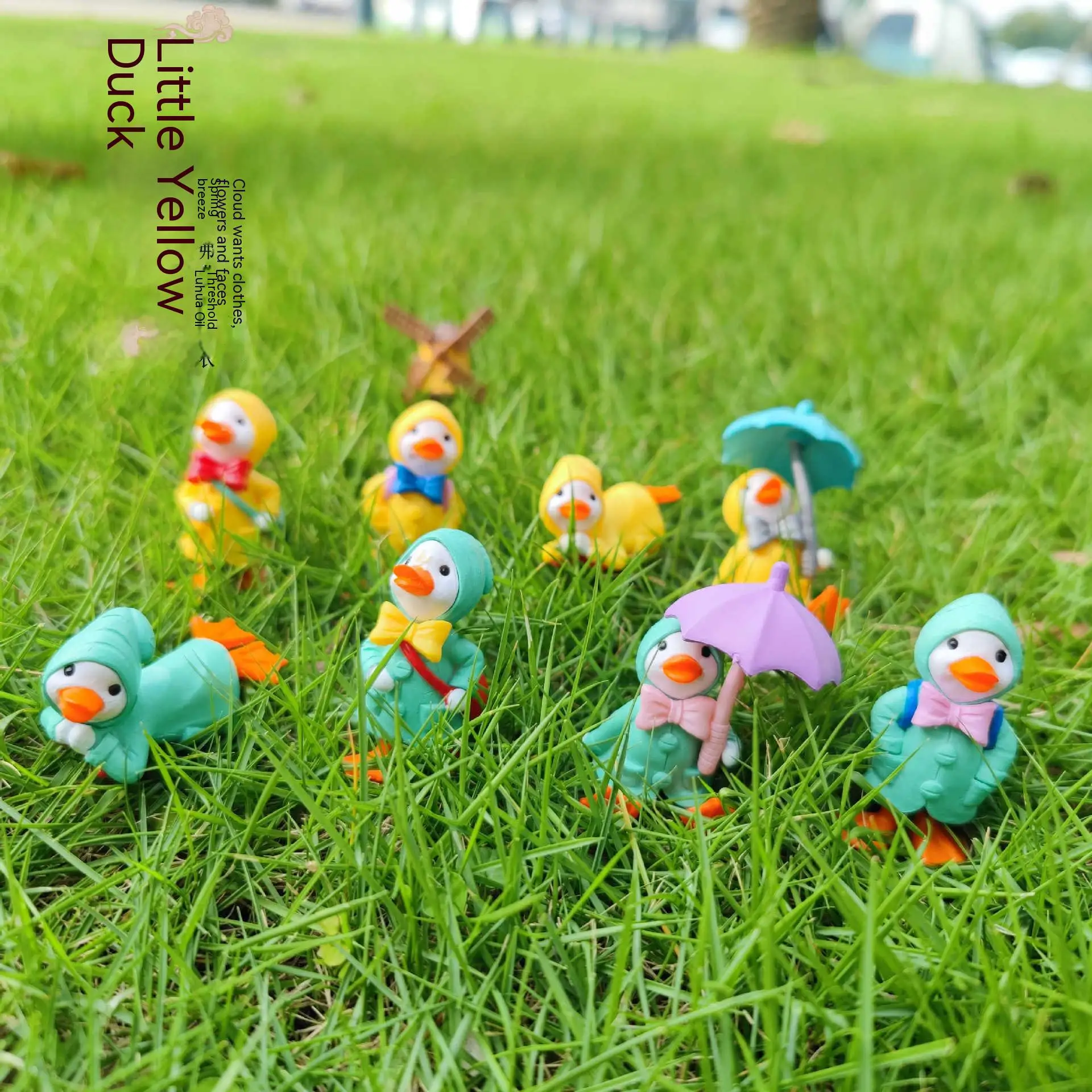 Raincoat Duckling Miniature Doll Ornament Cute Cartoon Duck Moss Micro Landscape DIY Gardening Tabletop Ornamental Interior