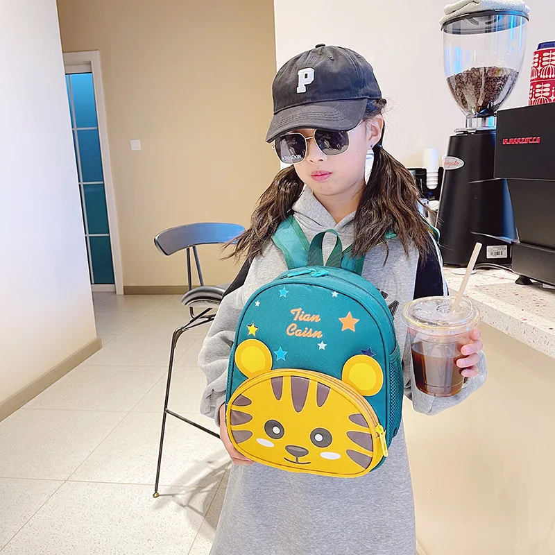 2023 New Cartoon Little Tiger Rabbit Children's School Bag Kindergarten Lightweight Backpacks for Boys and Girls Large Capacity