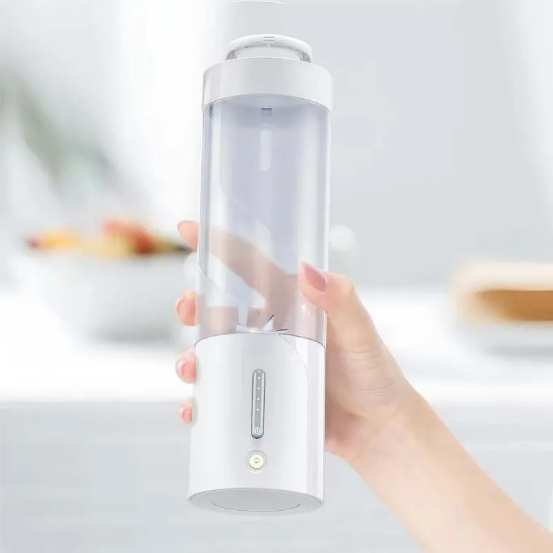 

Portable Electric Mini Juicer Blender USB Power Source Plastic Cup for Shakes Smoothies Mashing for Household Use Travel Office