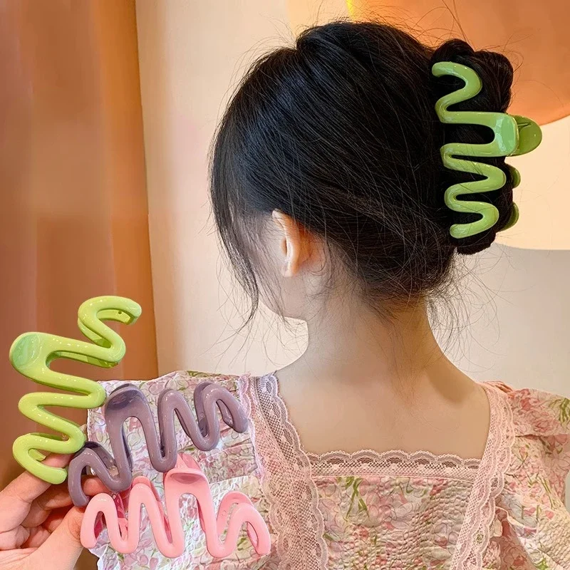Colorful Jelly Wave Hair Claw Y2k Hairpin Women Girls Fashion Sweet Simple Acrylic Ponytail Hair Clip Headwear Accessories 2023