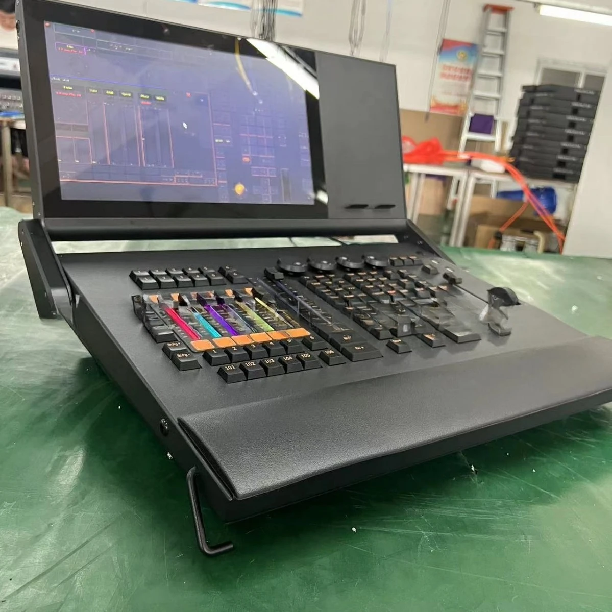 Light console RGB electric pole light console wedding bar performance dmx512 touch screen console