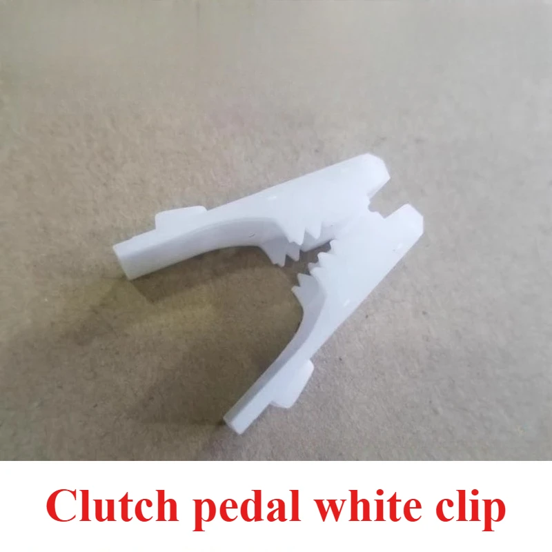 

For Tiguan Sagitar Maiteng New Passat Golf 6 Octavia Clutch Master Cylinder Pedal White Clip