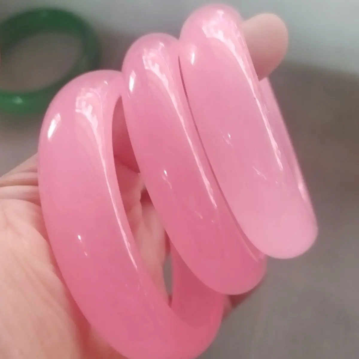 

Ice Jade Jade Bracelet Female Ice Flat Mouth Pink Bracelet