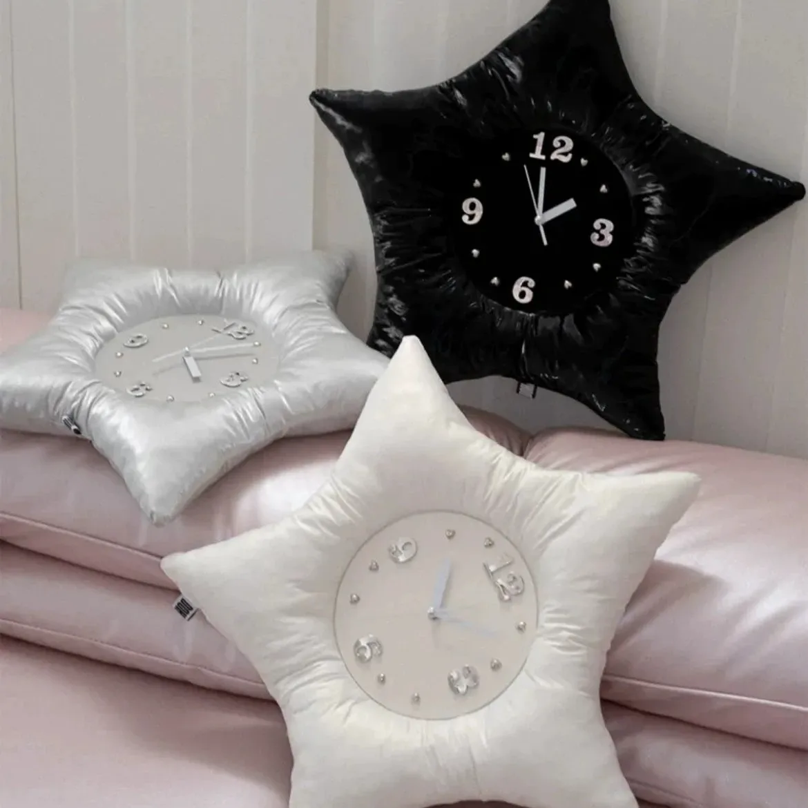 Ins Pentagram Shaped Clock Creative Soft Decoration Wall Background Ornament Shooting Props Baby Room Decor Hug Pillow