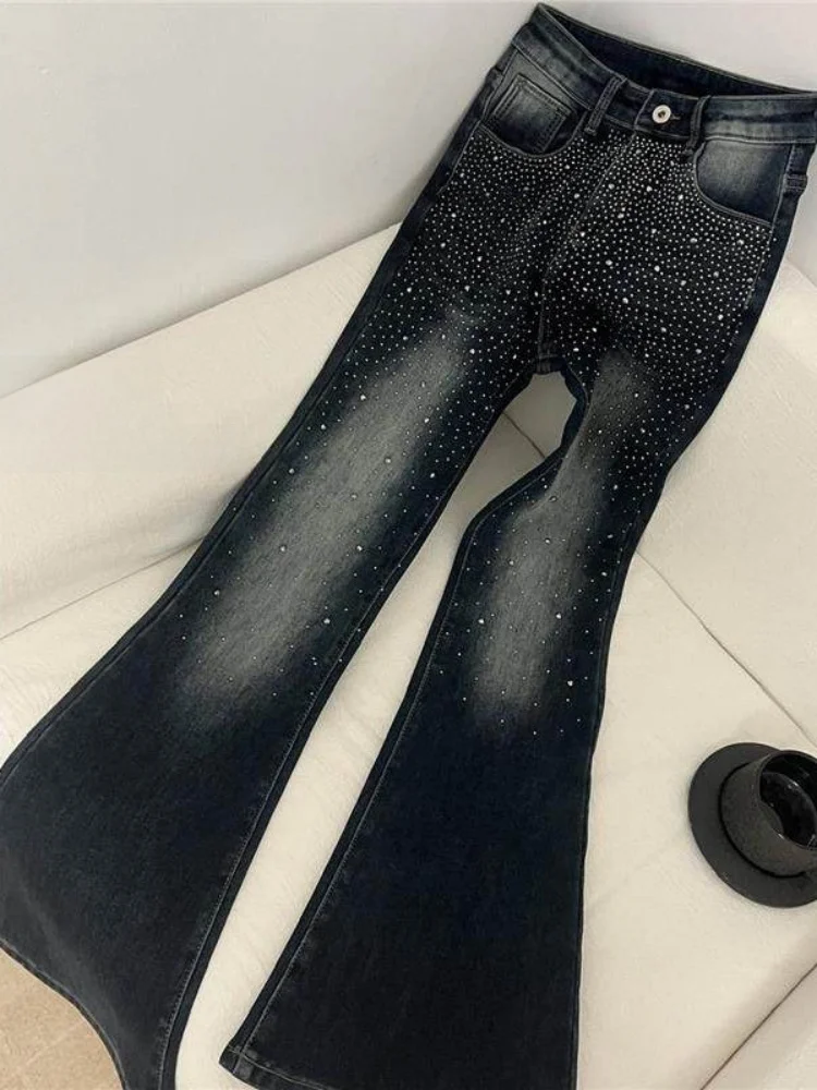 

Женские джинсы-клеш с высокой талией, весенние, винтажные, градиентные сине-серые, с декором из страз, облегающие, с широкими штанинами