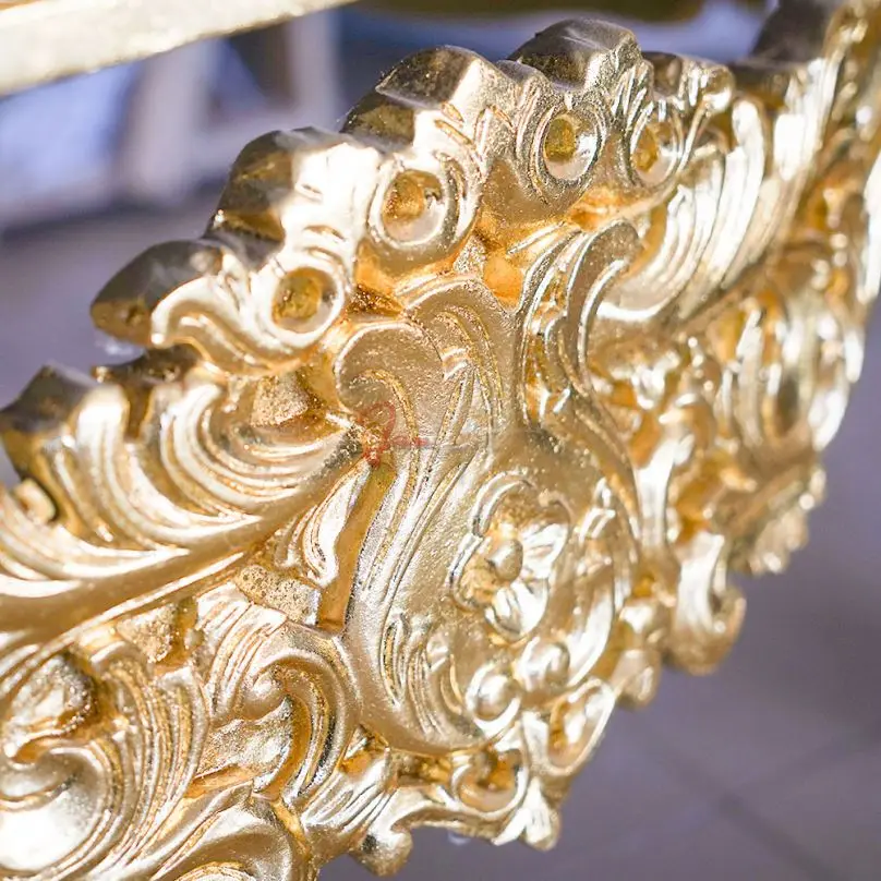 Hot Luxury gold king lion chair for hotel