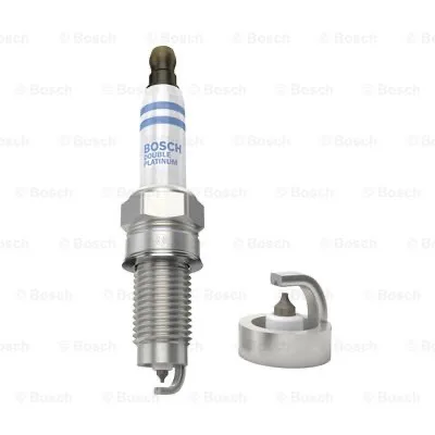 

Original BOSCH 1/4/6 pc YR7LPP332W 0242135510 Spark Plug for AUDI A3 A4B7 TT PORSCHE CAYENNE 3.2 VW GOLF MK4/5 TOUAREG MULTIVAN