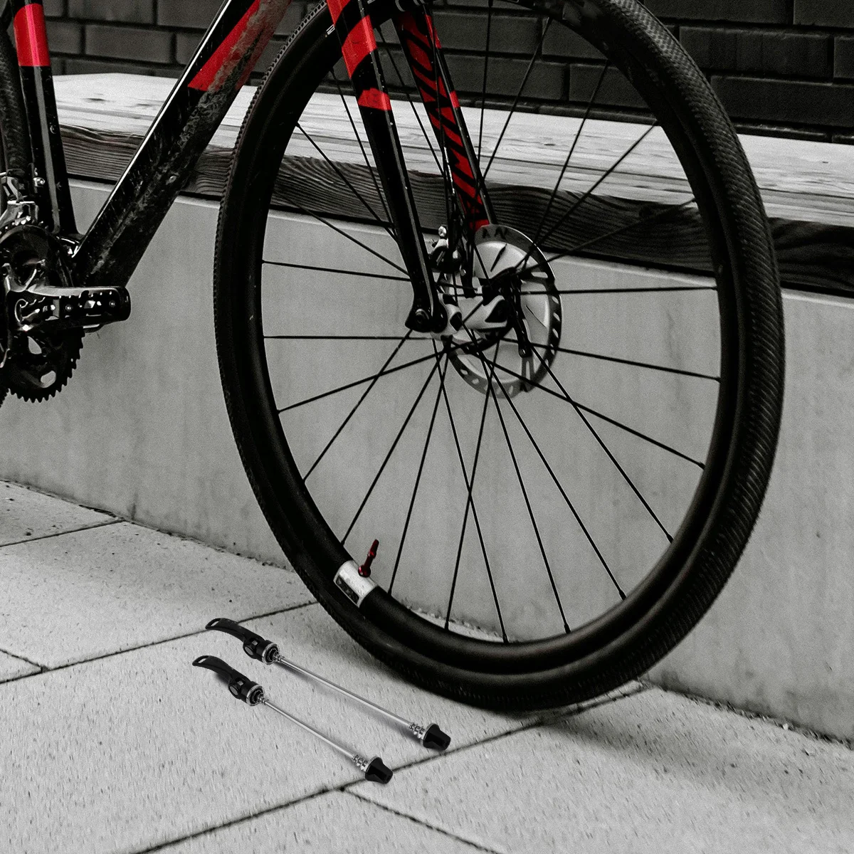 

1Pair 157 210Hub Quick Release Skewers Strong Steel Alloy Lightweight Portable for Road Bike Mountain Bicycle Fast Repair