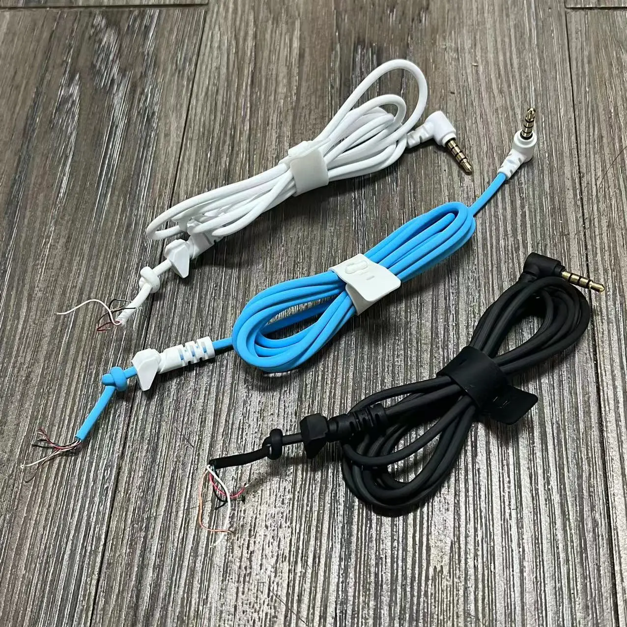 Original Audio Aux Connection cable For Razer Gaming headphones 1/2 adapter with microphone converter 3.5mm to 5 cores cables