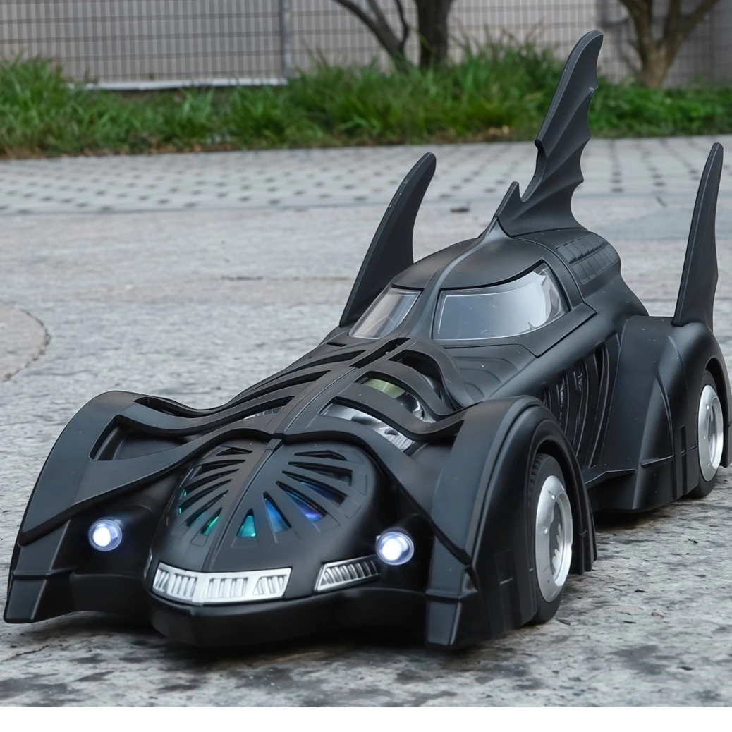 1:32 Official 1995 Batman Batmobile Alloy Car Model, Collectible Ornament, Kids Toy Car, Perfect Birthday Gift for Boyfriend