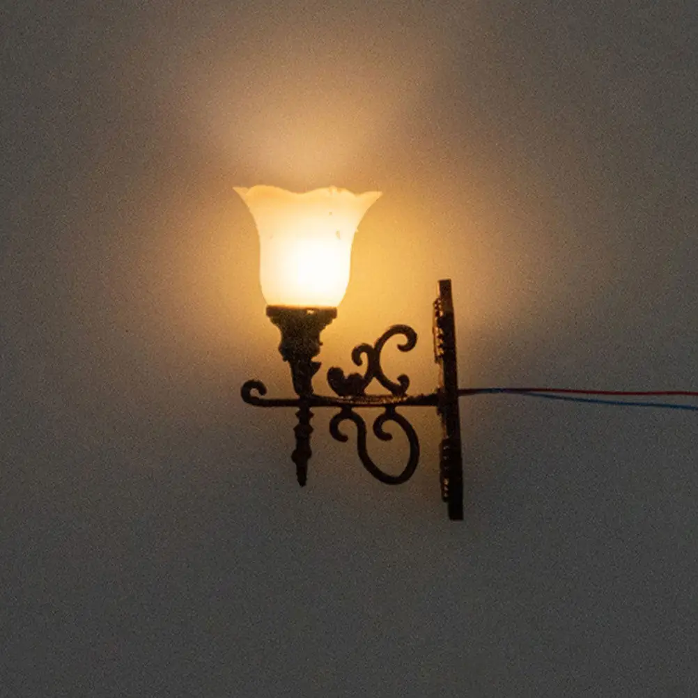 

6Pcs Miniature Wall Lamp Simulation Lights Decorative Sand Table Yard Lighting Accessories Mini House DIY Landscape Decor