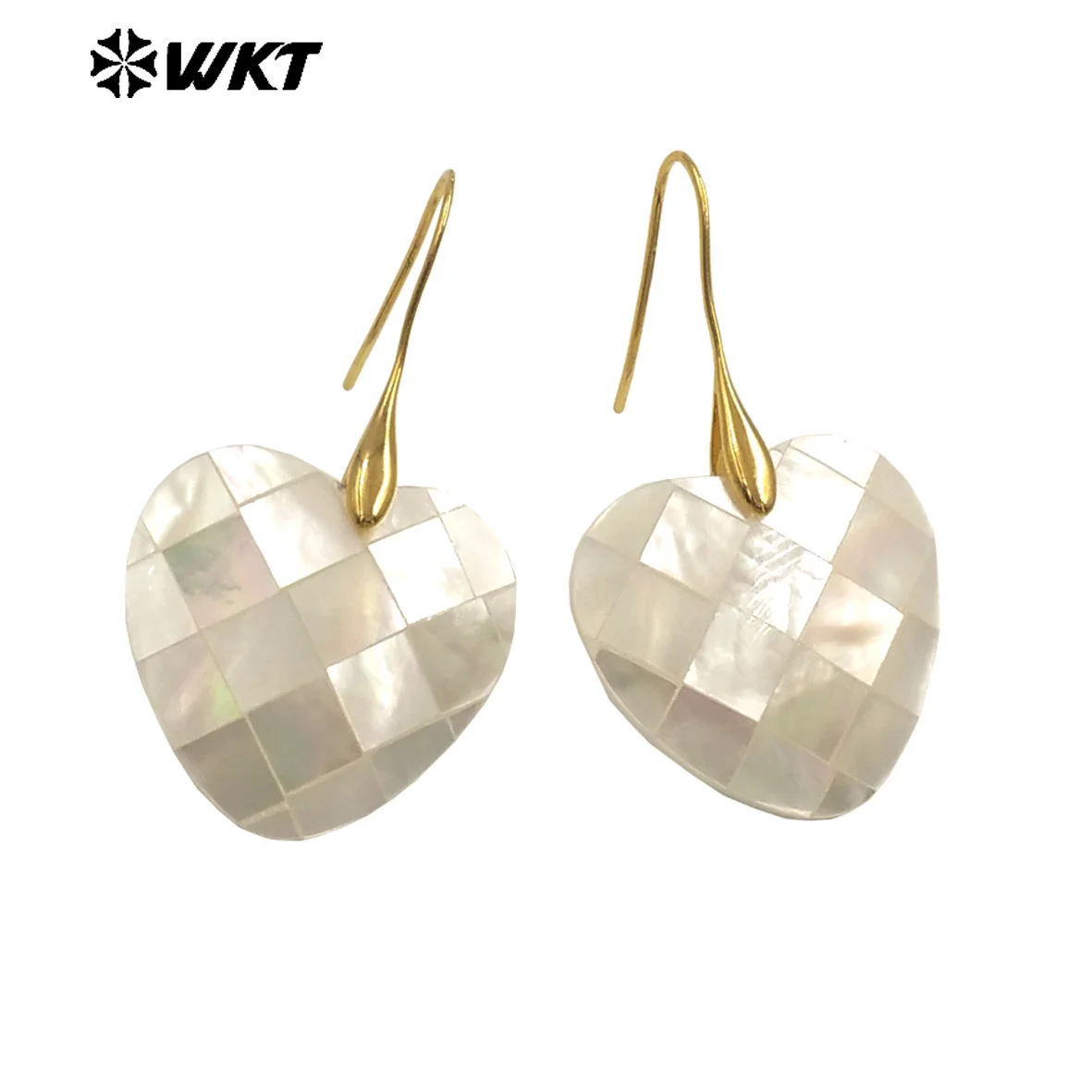 

WT-MPE154 Hot-selling Exquisite Tiny Luxury Shape Mother Of Pearl Shell Earring With Real Gold Plated For Women