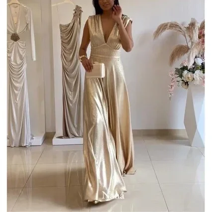 

2026 New Golden Bone Like Deep V Sleeveless Wide Leg Culotte Skirt Flowing Cape Performance Outfit Multiple Colors Available